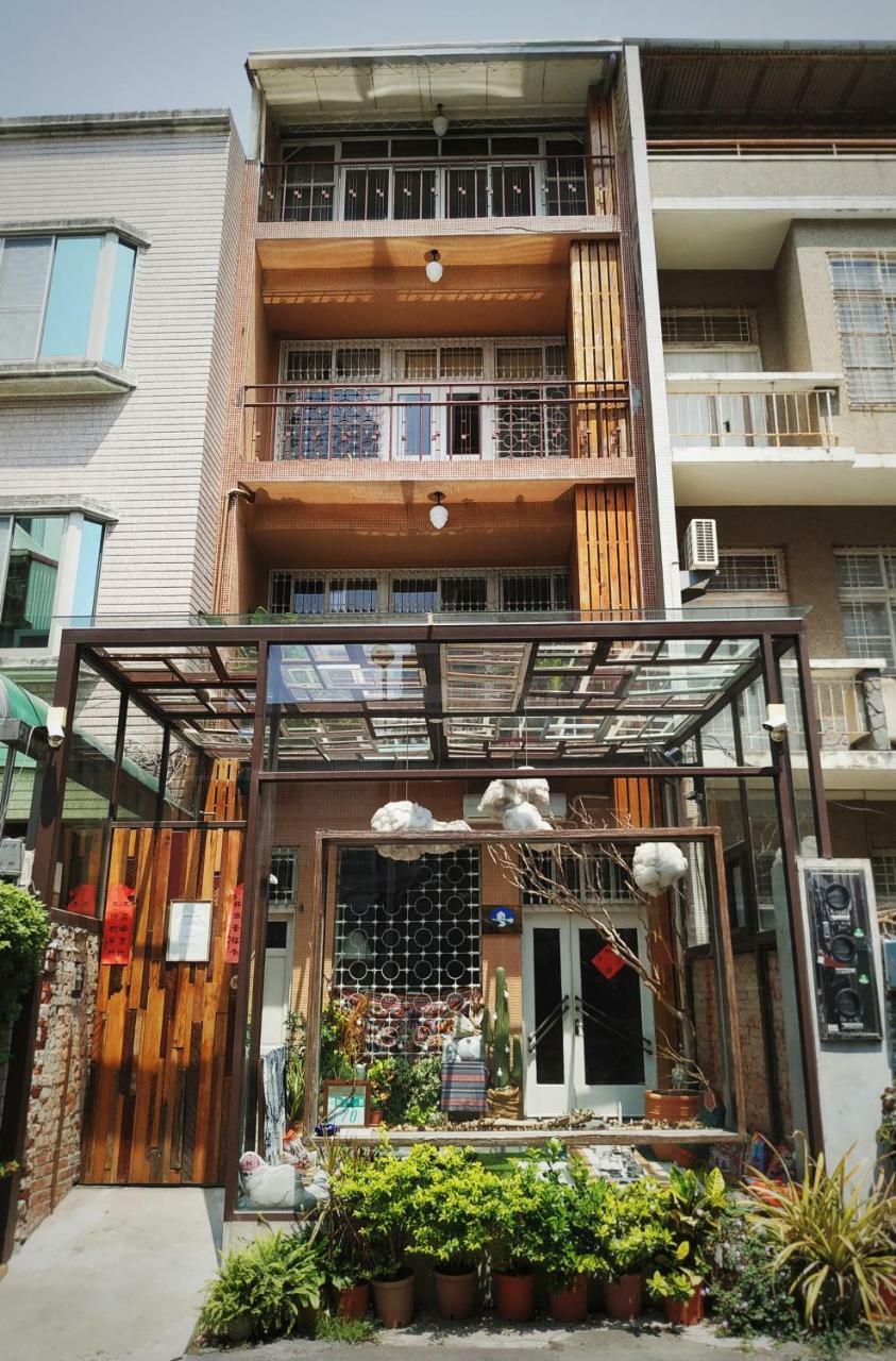 Goin Old House & Bar Apartment Tainan Exterior photo